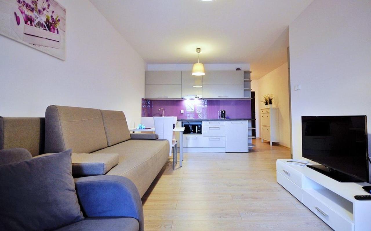 Apartamenty Balticon Polanki - Sauna, Fitness Inclusive - Basen Latem, Pool Im Sommer Kolobrzeg Bagian luar foto