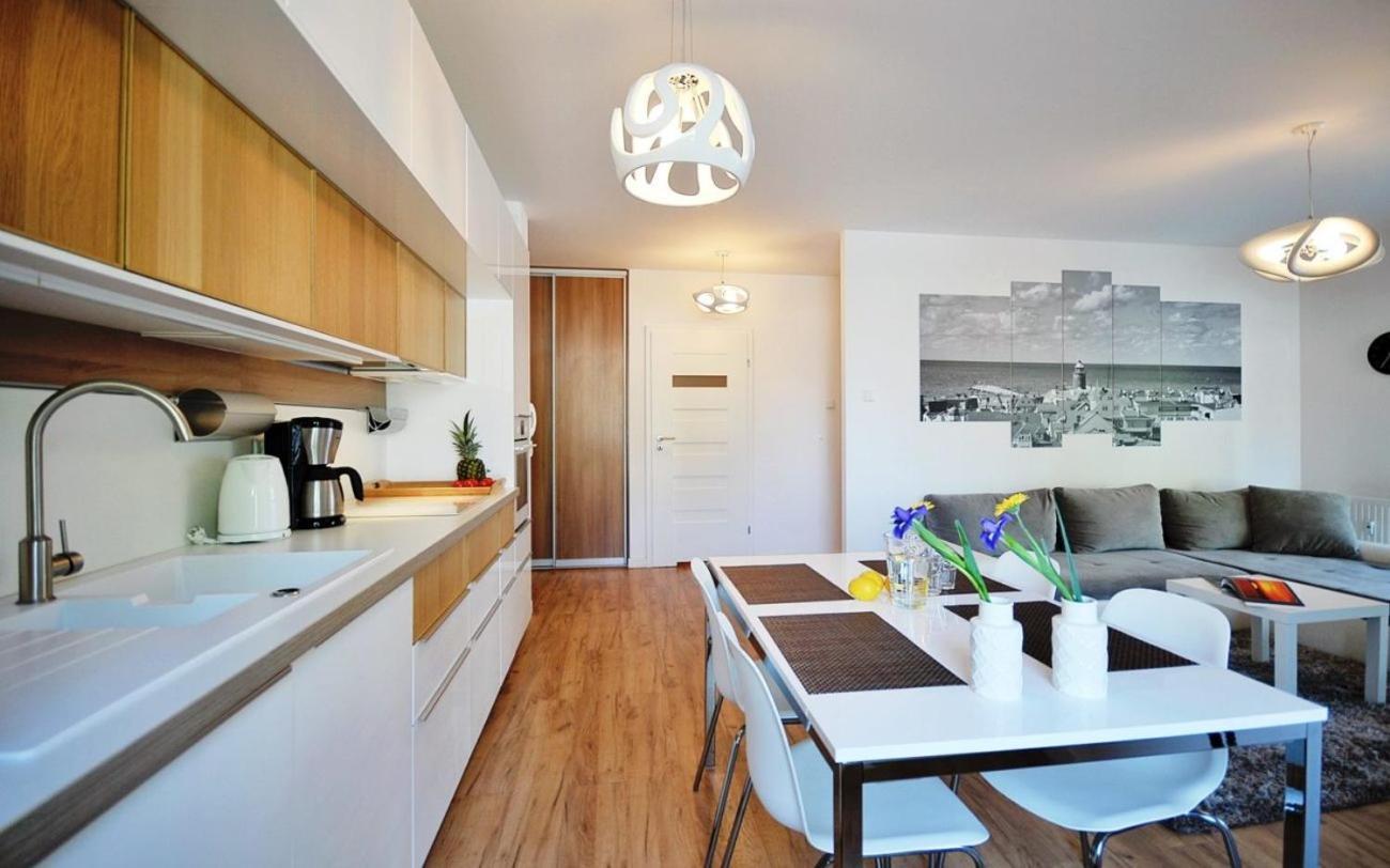 Apartamenty Balticon Polanki - Sauna, Fitness Inclusive - Basen Latem, Pool Im Sommer Kolobrzeg Ruang foto